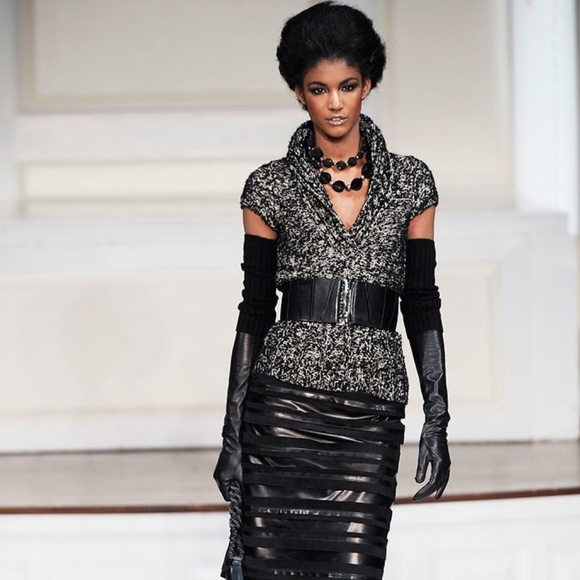 Oscar de la Renta Runway Shawl Collar Sweater SM - Picture 2 of 4